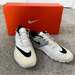 Nike Women’s White and Black Athletic Golf Shoes